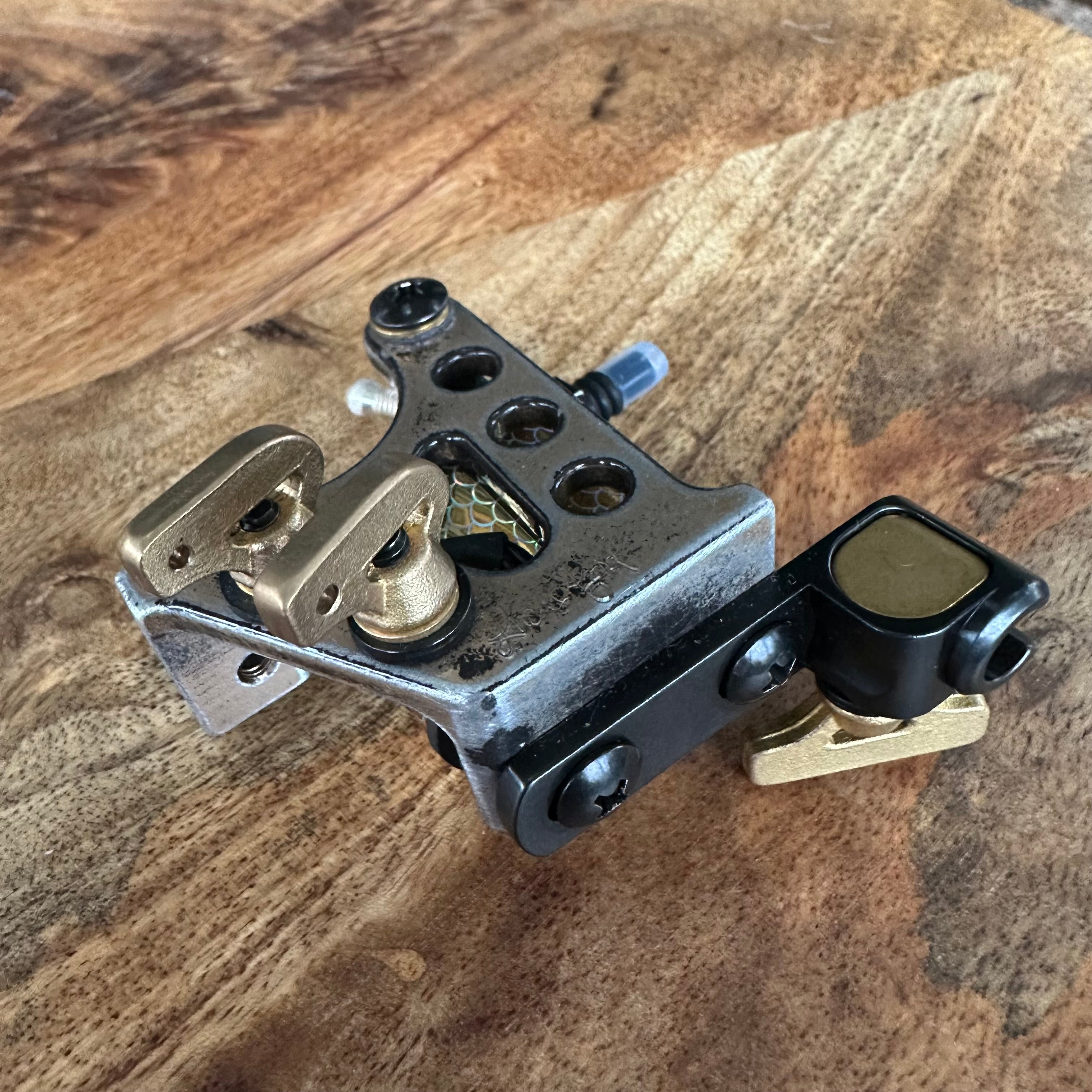 Black & Gold Mini V2 Liner