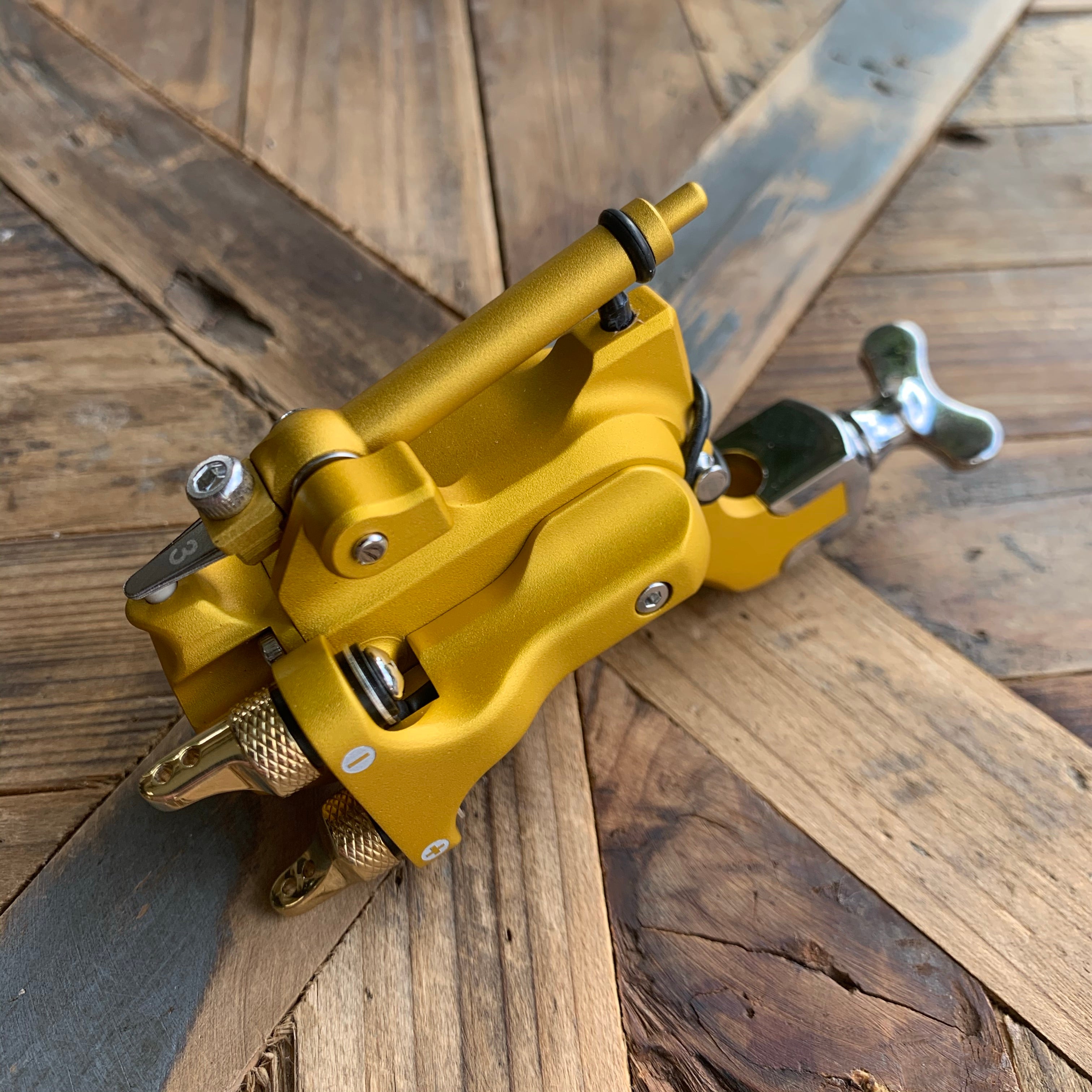 GOLD Model F - Clip Cord