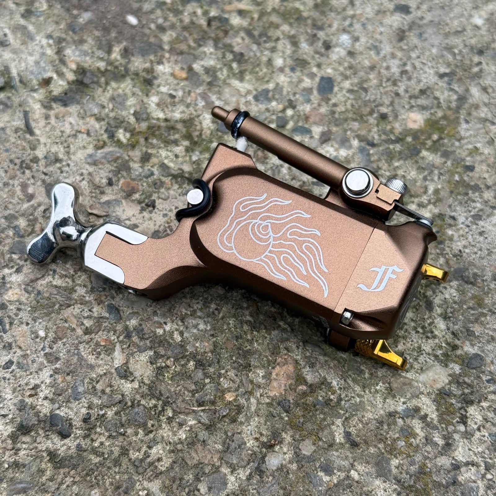 Bronze Model F - Clip Cord