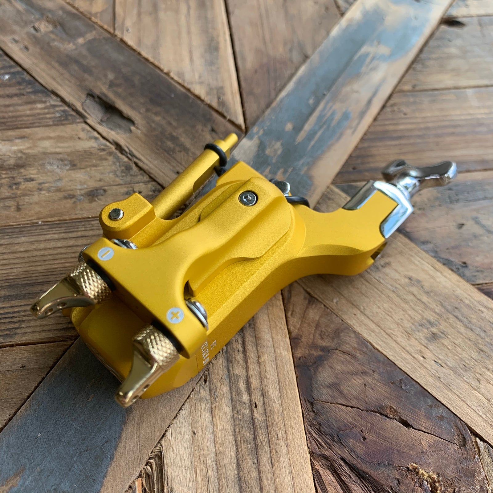 GOLD Model F - Clip Cord